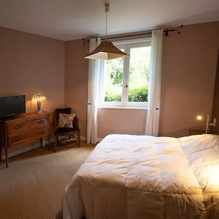 فيلة La Metairie Saint-Amans-Soult